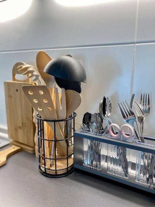 Nuevo Moderno Apartamento De Lujo セビリア エクステリア 写真
