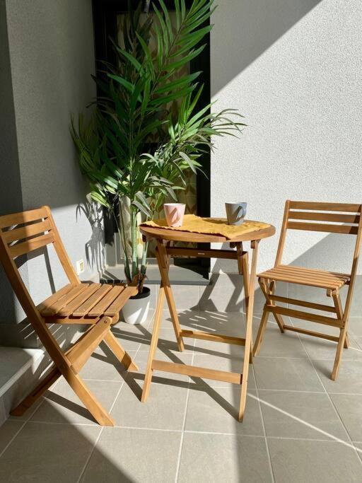 Nuevo Moderno Apartamento De Lujo セビリア エクステリア 写真
